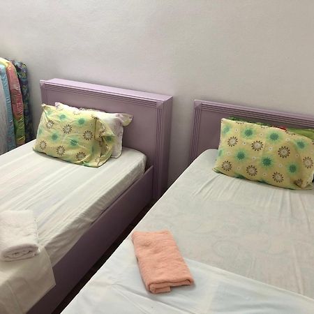 Batu Ferringhi Bayu Emas Apartment Ngoại thất bức ảnh