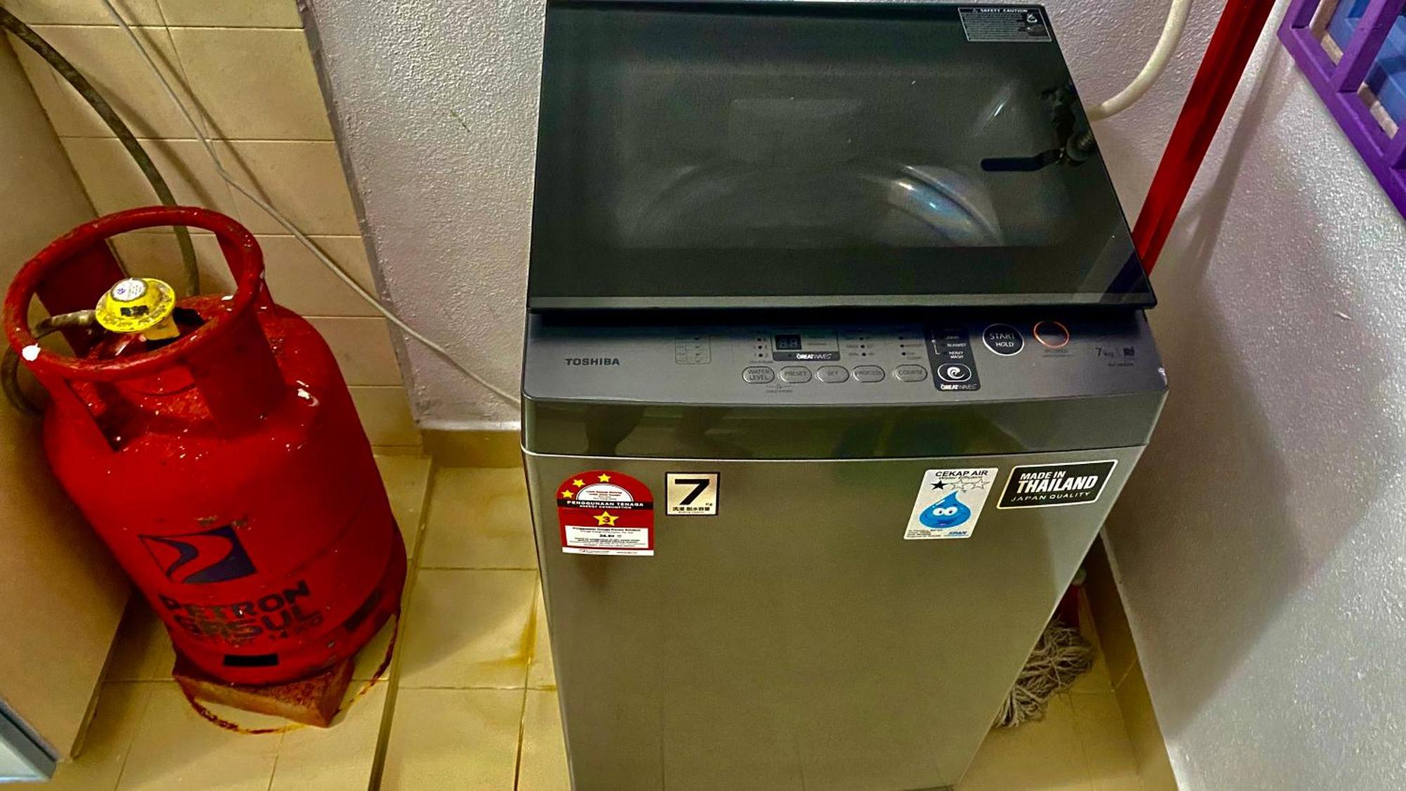 Batu Ferringhi Bayu Emas Apartment Ngoại thất bức ảnh