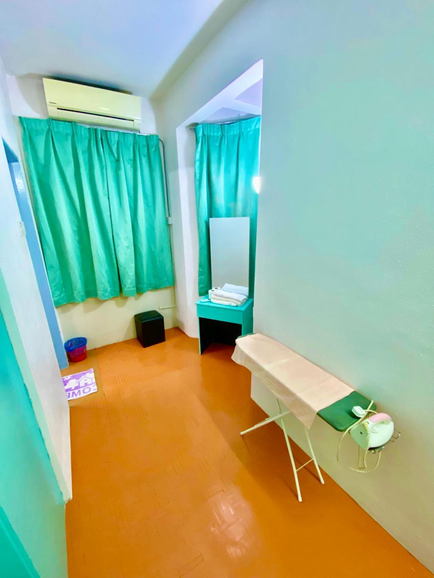 Batu Ferringhi Bayu Emas Apartment Ngoại thất bức ảnh