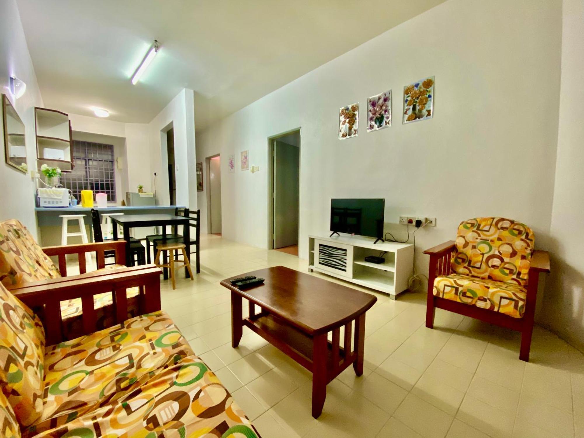 Batu Ferringhi Bayu Emas Apartment Ngoại thất bức ảnh